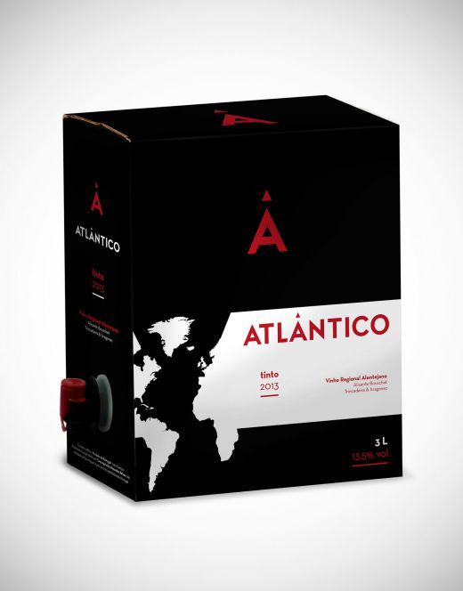 Bag in box / Álvaro Suárez Trabanco
