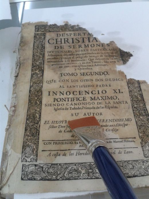 Limpieza física y desacidificación